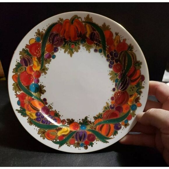 Bob Mackie 8' Design Fruit Ribbon Salad lots of 8 or Dessert plates Nwot - Picture 6 of 7